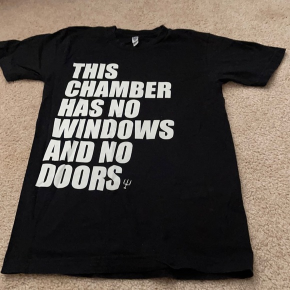 cakeworthy Tops - Cakeworthy haunted mansion tee size s